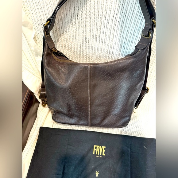 FRYE Gia Purse Rich Espresso Brown Leather Convertible Shoulder Bag Backpack - Picture 11 of 13